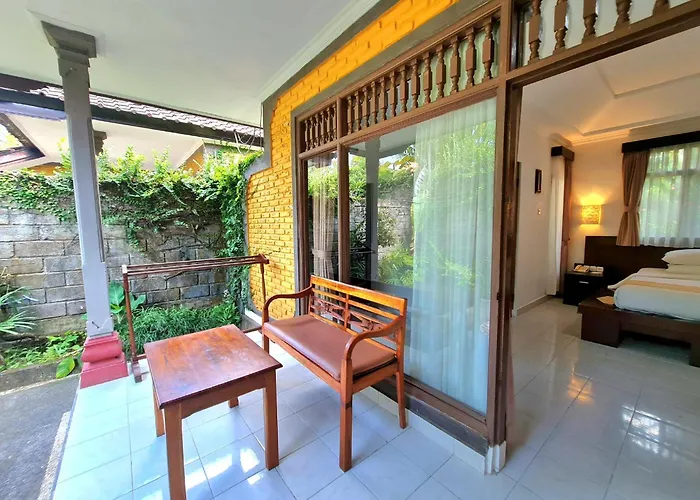 Hotel Satriya 3*
