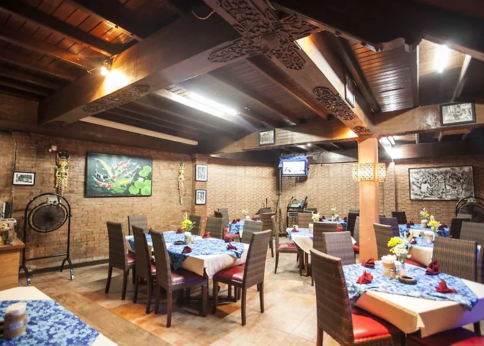 Satriya Hotel 3*