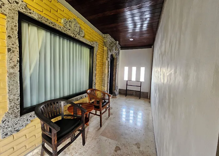 Hotel Satriya 3*
